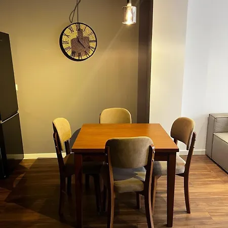 Lägenhet Luxe Haven New Bazzar 4