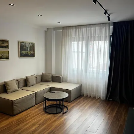 Luxe Haven New Bazzar 4 Lägenhet